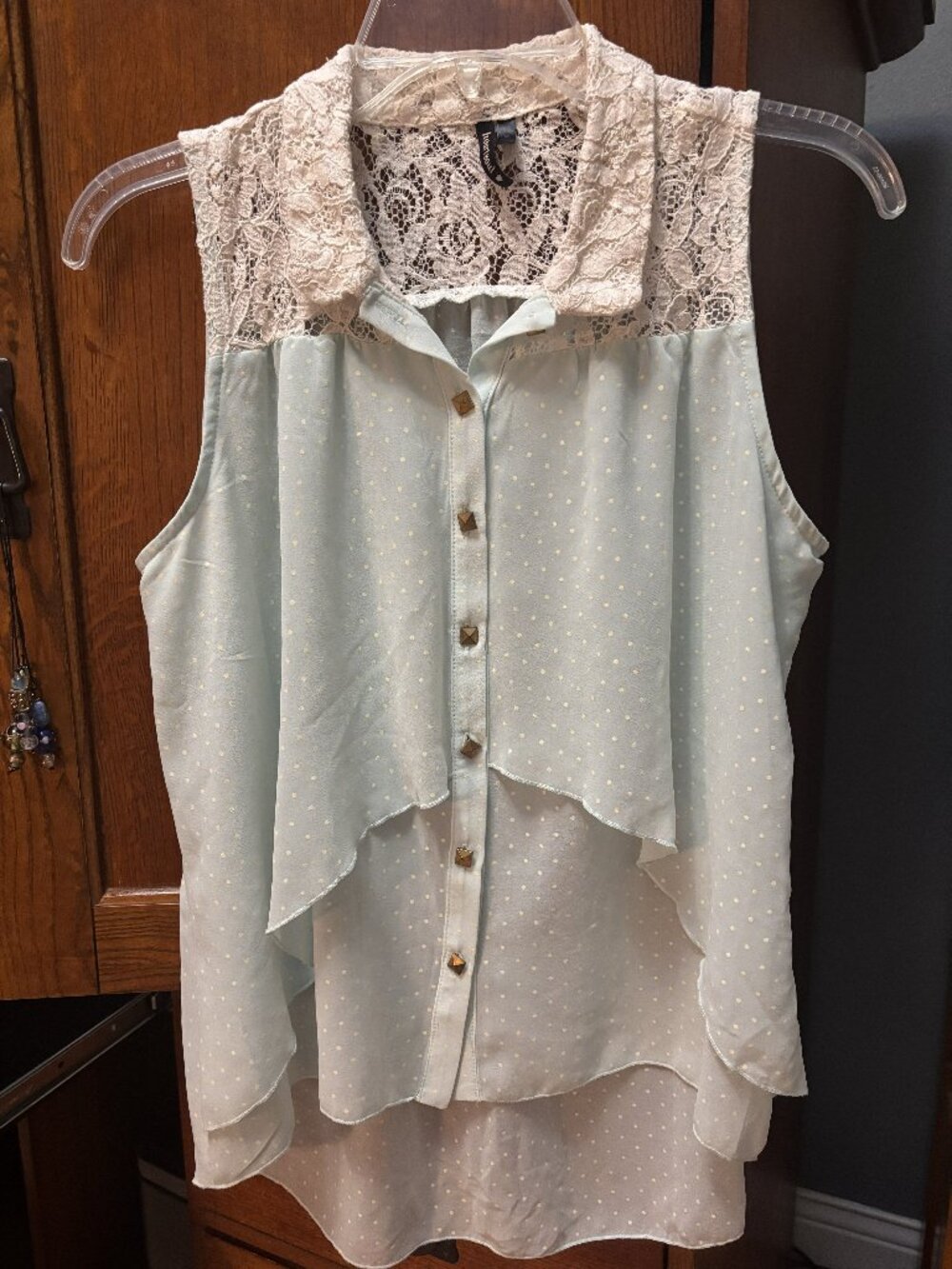 HeartSoul Lace Yoke Polka Dot Sleeveless Blouse Medium